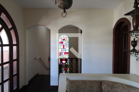 Casa à venda com 359m², 5 quartos e 5 vagasSala de TV