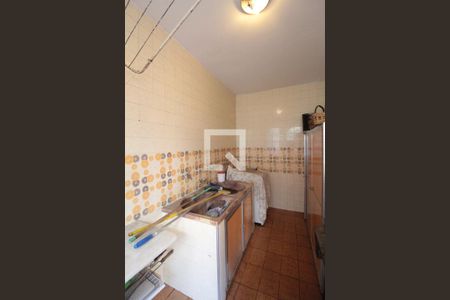 Casa à venda com 359m², 5 quartos e 5 vagasArea de Serviço