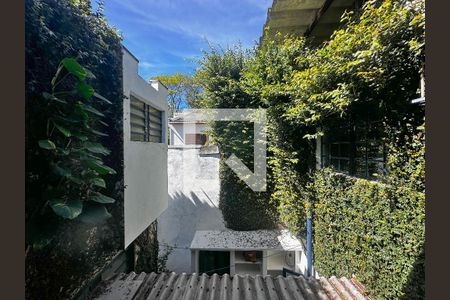 Casa à venda com 350m², 3 quartos e 3 vagasVista Escritório