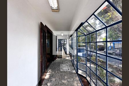 Casa à venda com 350m², 3 quartos e 3 vagasTerraço