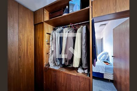 Casa à venda com 350m², 3 quartos e 3 vagasCloset Suíte