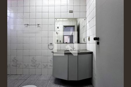 Casa à venda com 350m², 3 quartos e 3 vagasBanheiro Social 2