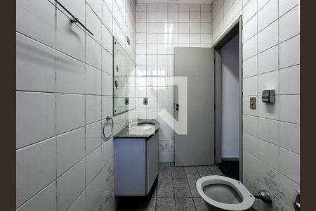 Casa à venda com 350m², 3 quartos e 3 vagasBanheiro Social 2