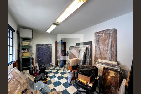 Casa à venda com 350m², 3 quartos e 3 vagasQuarto de Serviço