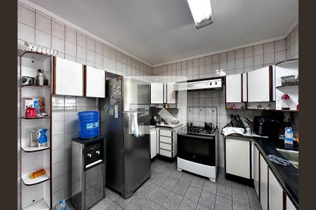 Casa à venda com 350m², 3 quartos e 3 vagasCozinha