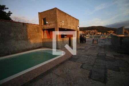 Casa para alugar com 325m², 3 quartos e 2 vagasTerraço
