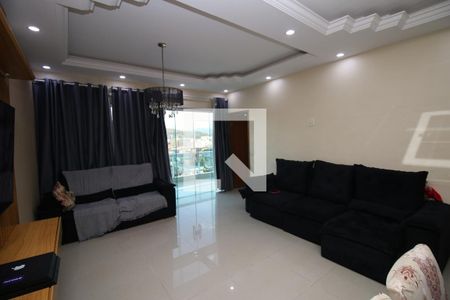 Sala de casa para alugar com 3 quartos, 325m² em Brás de Pina, Rio de Janeiro