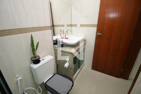 Casa para alugar com 325m², 3 quartos e 2 vagasBanheiro Social