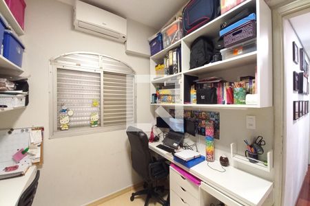 Apartamento à venda com 90m², 3 quartos e 1 vagaQuarto 2