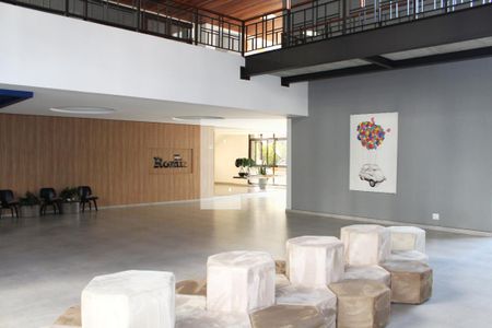 Apartamento para alugar com 70m², 2 quartos e 2 vagasHall social