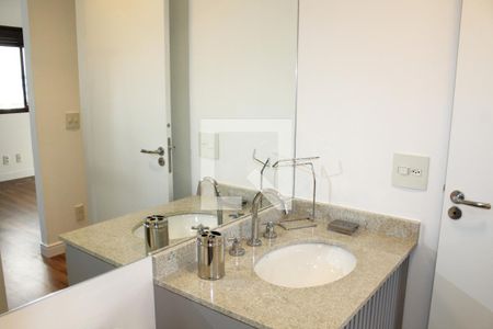 Apartamento para alugar com 70m², 2 quartos e 2 vagasBanheiro da Suíte