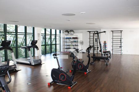 Apartamento para alugar com 70m², 2 quartos e 2 vagasÁrea comum - Academia