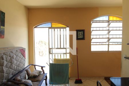 Casa à venda com 150m², 3 quartos e 3 vagasSala de TV