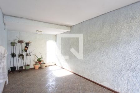 Garagem de casa à venda com 3 quartos, 150m² em Europa (venda Nova), Belo Horizonte