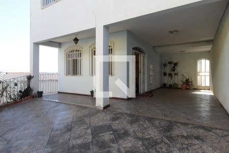 Casa à venda com 150m², 3 quartos e 3 vagasGaragem