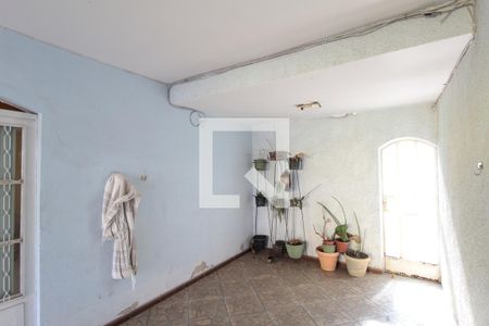Garagem de casa à venda com 3 quartos, 150m² em Europa (venda Nova), Belo Horizonte