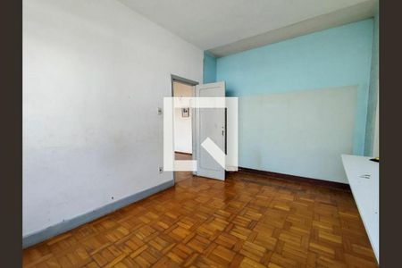 Casa à venda com 380m², 4 quartos e 2 vagas