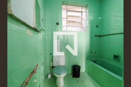 Casa à venda com 380m², 4 quartos e 2 vagas