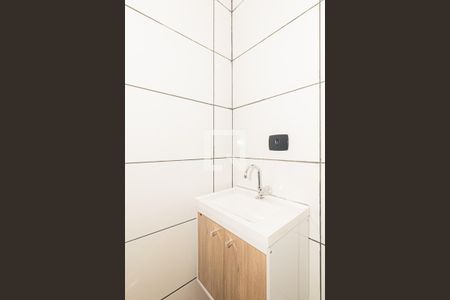 Apartamento para alugar com 45m², 2 quartos e sem vaga Apartamento para alugar com 45m², 2 quartos e sem vagaBanheiro Social