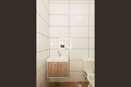 Apartamento para alugar com 45m², 2 quartos e sem vaga Apartamento para alugar com 45m², 2 quartos e sem vagaBanheiro Social