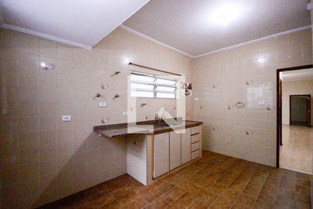 Casa para alugar com 120m², 3 quartos e 1 vaga Casa para alugar com 120m², 3 quartos e 1 vagaCozinha