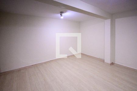 Casa para alugar com 120m², 3 quartos e 1 vaga Casa para alugar com 120m², 3 quartos e 1 vagaQuarto 3/Escritório