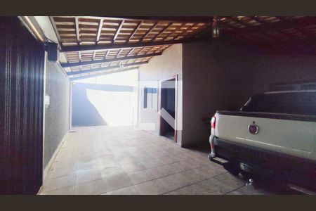 Casa à venda com 200m², 4 quartos e 3 vagasGaragem