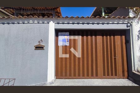 Casa à venda com 200m², 4 quartos e 3 vagasPlaquinha