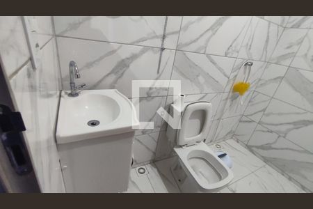 Casa à venda com 200m², 4 quartos e 3 vagasBanheiro área gourmet