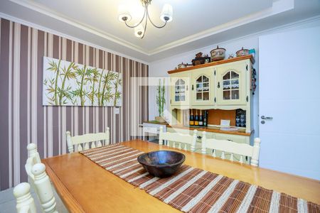 Apartamento à venda com 317m², 4 quartos e 4 vagas Apartamento à venda com 317m², 4 quartos e 4 vagasSala de Jantar