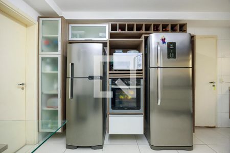 Apartamento à venda com 317m², 4 quartos e 4 vagas Apartamento à venda com 317m², 4 quartos e 4 vagasCozinha