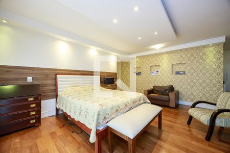 Apartamento à venda com 317m², 4 quartos e 4 vagas Apartamento à venda com 317m², 4 quartos e 4 vagasSuíte Principal