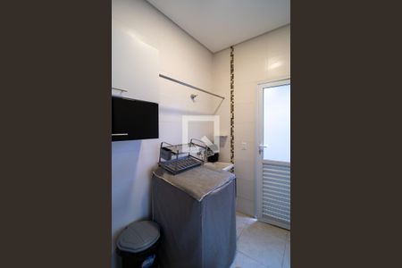 Casa para alugar com 300m², 3 quartos e 4 vagas Casa para alugar com 300m², 3 quartos e 4 vagasÁrea de Serviço