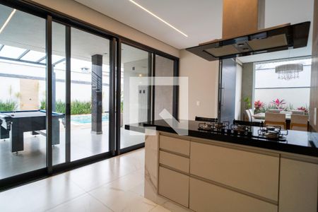 Casa para alugar com 300m², 3 quartos e 4 vagas Casa para alugar com 300m², 3 quartos e 4 vagasCozinha