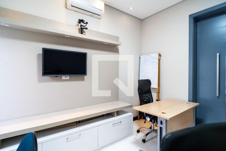 Casa para alugar com 300m², 3 quartos e 4 vagas Casa para alugar com 300m², 3 quartos e 4 vagasEscritório