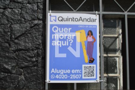 Casa para alugar com 60m², 2 quartos e sem vagaPlaquinha