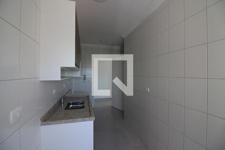 Apartamento à venda com 70m², 2 quartos e 2 vagasCozinha e Área de Serviço