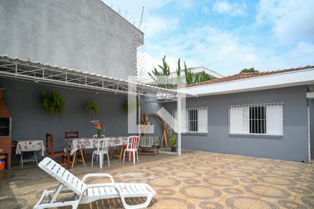 Casa à venda com 135m², 3 quartos e 4 vagasVaranda Goumert / Quintal