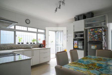 Casa à venda com 135m², 3 quartos e 4 vagasCozinha