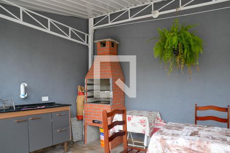 Casa à venda com 135m², 3 quartos e 4 vagasVaranda Goumert / Quintal