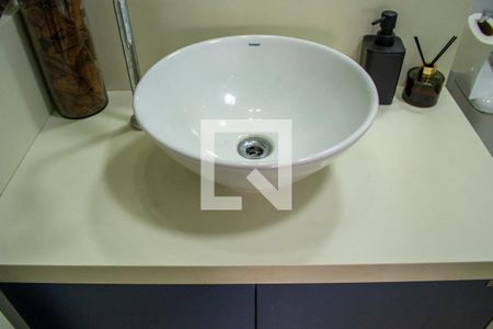 Apartamento para alugar com 60m², 2 quartos e 1 vaga Apartamento para alugar com 60m², 2 quartos e 1 vagaBanheiro social - pia