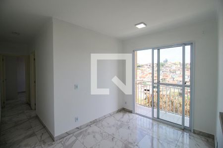 Sala de apartamento para alugar com 2 quartos, 45m² em Vila Monte Belo, Itaquaquecetuba