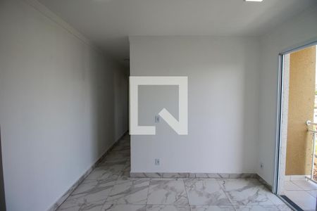 Sala de apartamento para alugar com 2 quartos, 45m² em Vila Monte Belo, Itaquaquecetuba