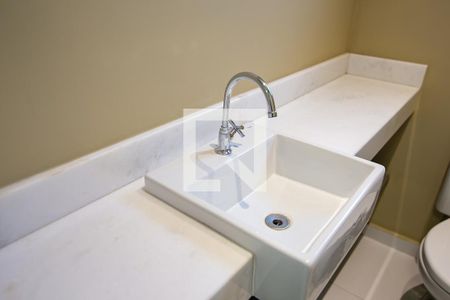 Apartamento para alugar com 82m², 2 quartos e 2 vagasBanheiro Social