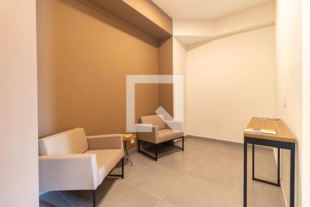 Apartamento à venda com 37m², 2 quartos e 1 vaga Apartamento à venda com 37m², 2 quartos e 1 vagaHall de Entrada
