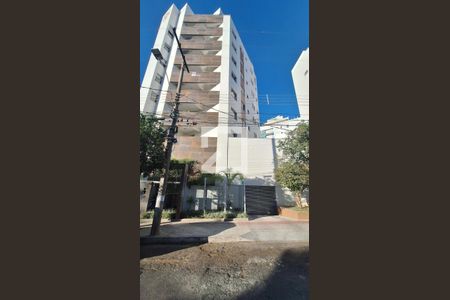 Apartamento à venda com 257m², 3 quartos e 3 vagasFachada