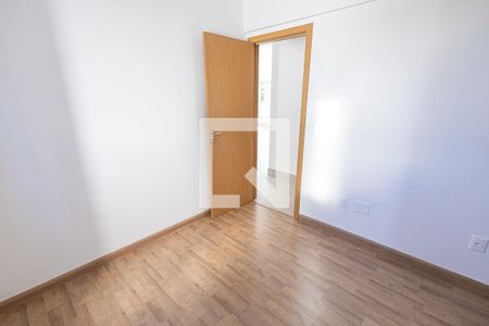 Apartamento à venda com 257m², 3 quartos e 3 vagasQuarto 3 / semi-suite