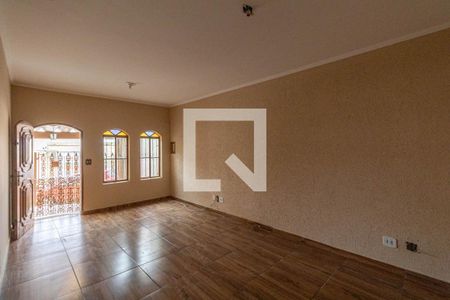 Sala de casa para alugar com 3 quartos, 250m² em Vila Paranagua, São Paulo