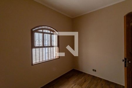 Quarto 2 de casa para alugar com 3 quartos, 250m² em Vila Paranagua, São Paulo
