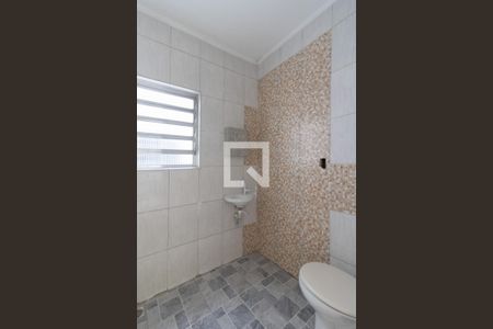 Casa à venda com 180m², 3 quartos e 2 vagasBanheiro